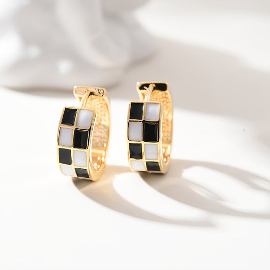 Checkered Hoops